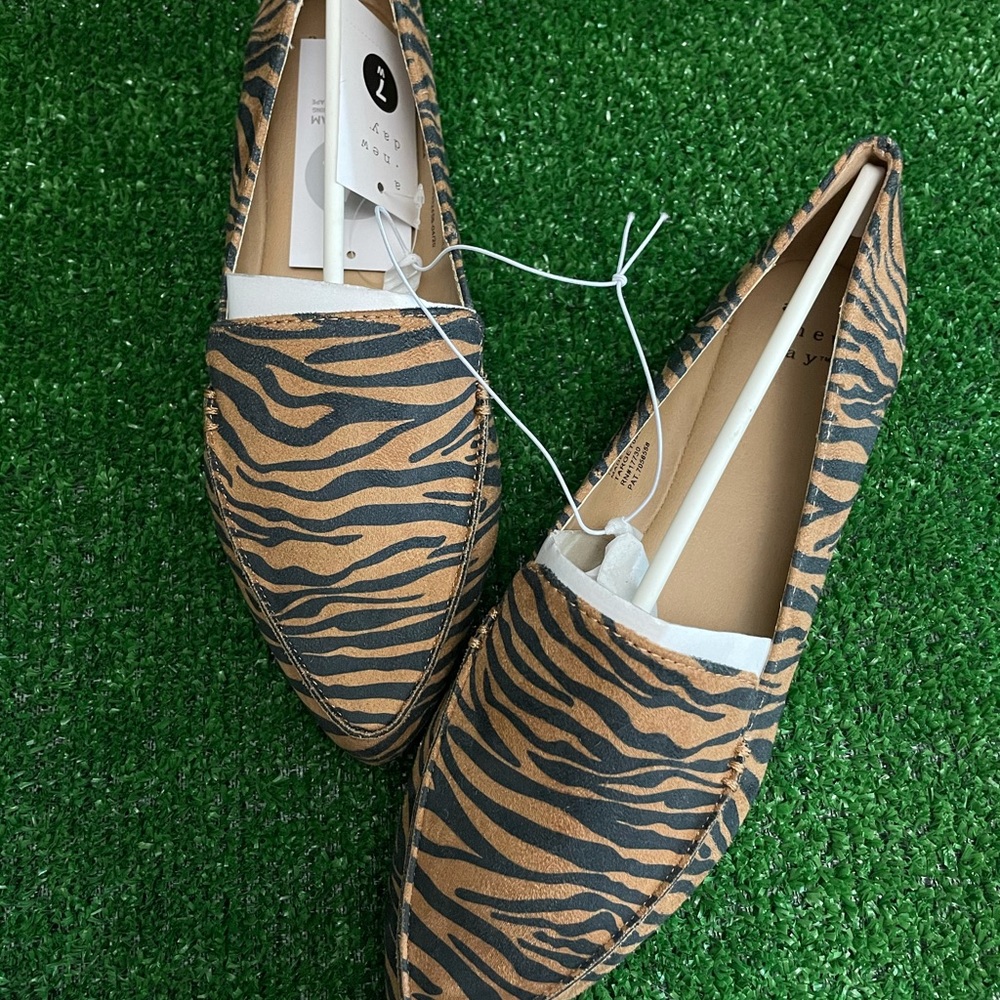 A New Day Lepard Flats- Size 7